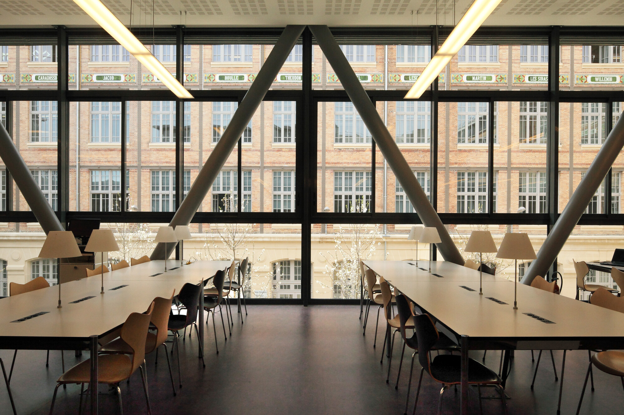 Ecole Boulle  CDI 1+clair