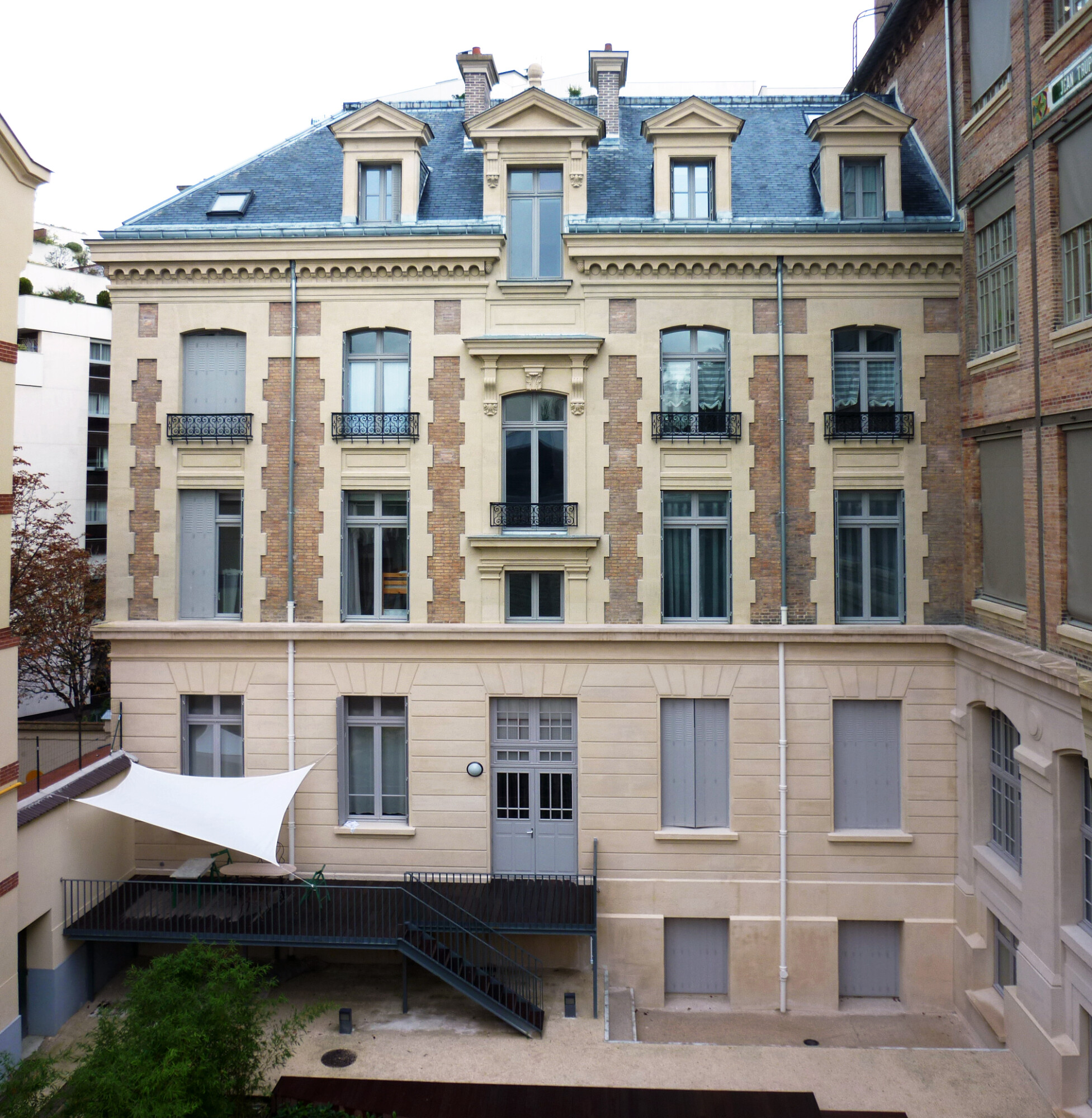 Loge Boulle Fac jardin+clair